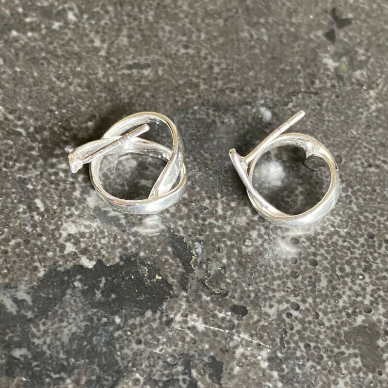 Sterling Silver Knot Stud Earrings LJ10094