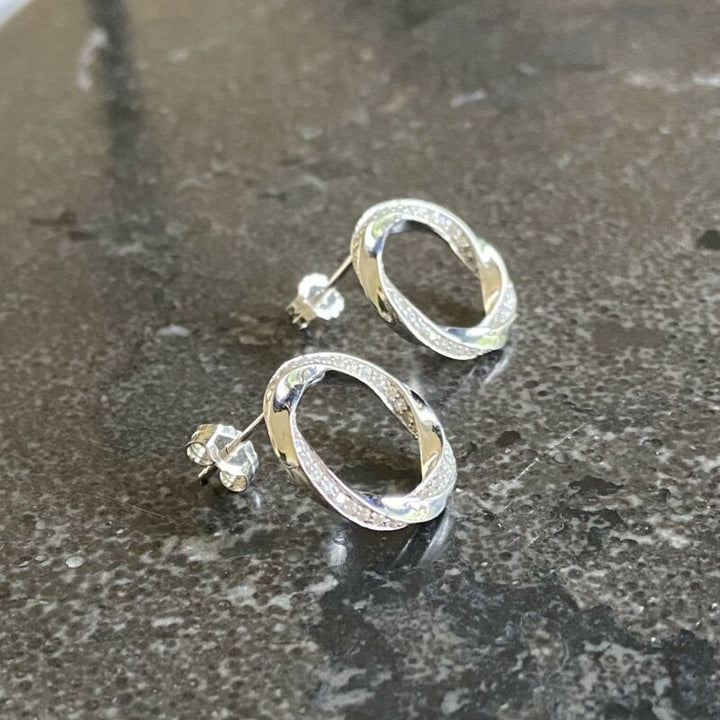 Silver White CZ Twisted Circle Stud Earrings LJ5347