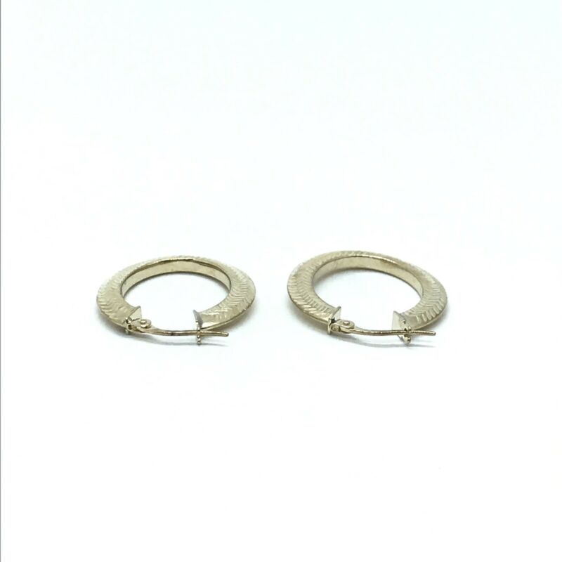 375 9ct Yellow Gold Patterned Oval Hinged Hoop Earrings - Lyncris Jewellers