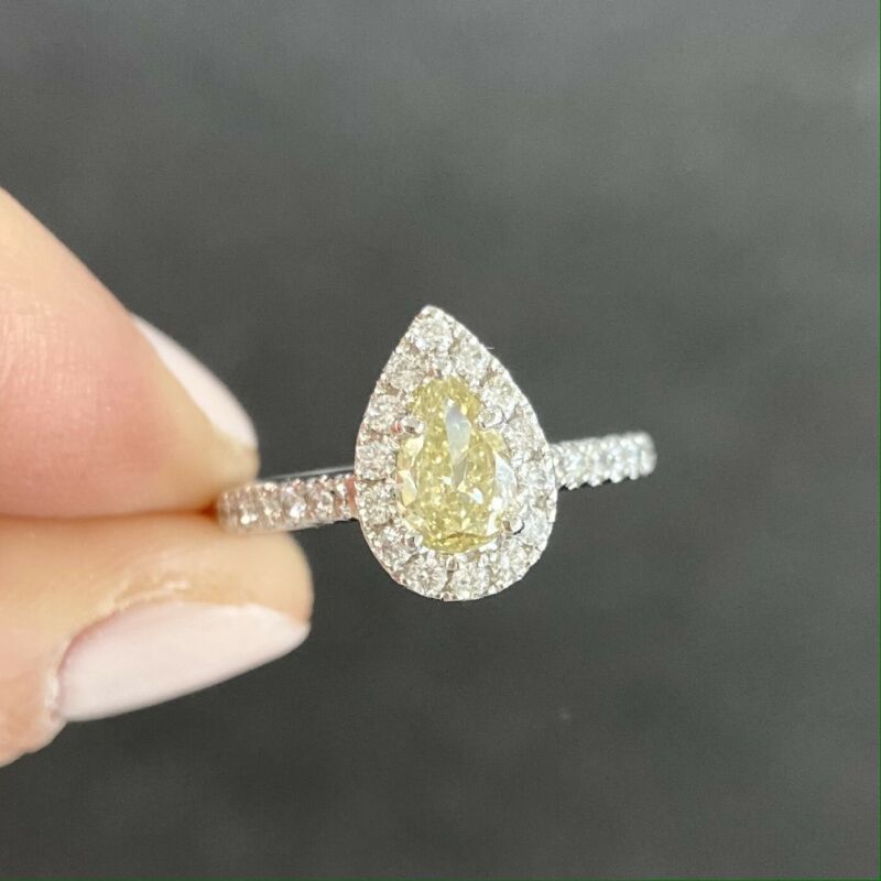 18ct White Gold Halo Fancy Yellow Diamond Ring