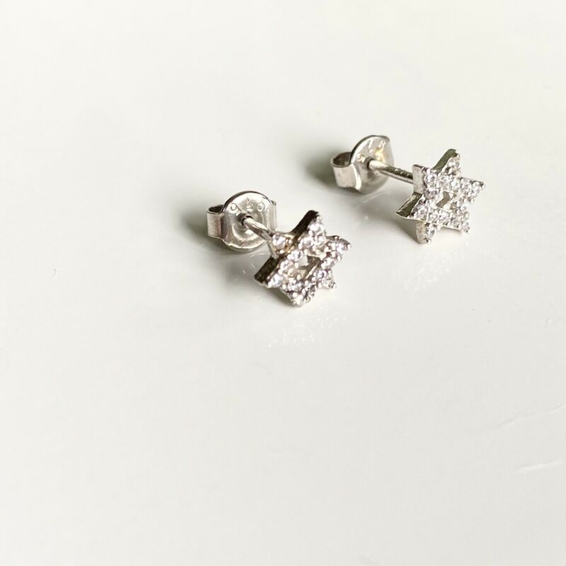 Sterling Silver CZ Star Of David Stud Earrings LJ9860