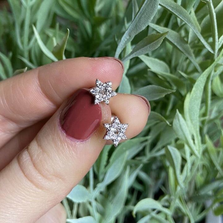Sterling Silver CZ Star Of David Stud Earrings LJ9860